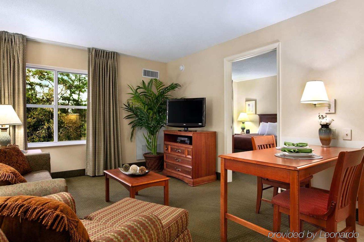 Homewood Suites By Hilton Tallahassee Room photo